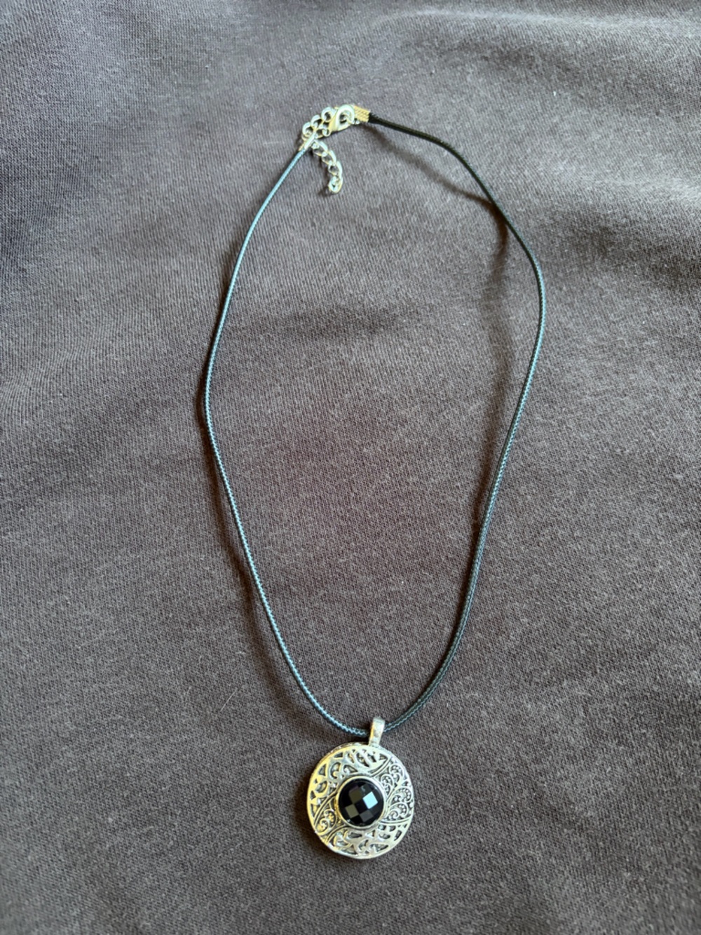 Silver Tone Filigree Black Pendant Necklace Gothic Boho
